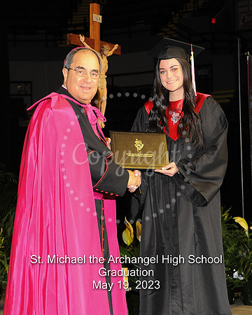 Pinell, Olivia