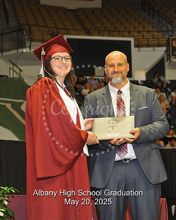 Nicolosi, Lindsey